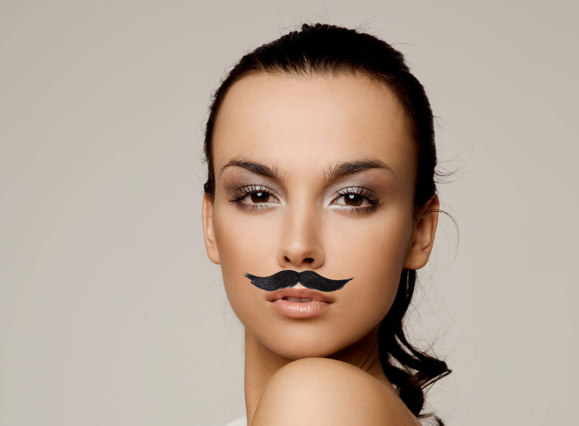 Sonho em ter bigode quando mulher